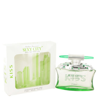 Sex In The City Kiss by Unknown